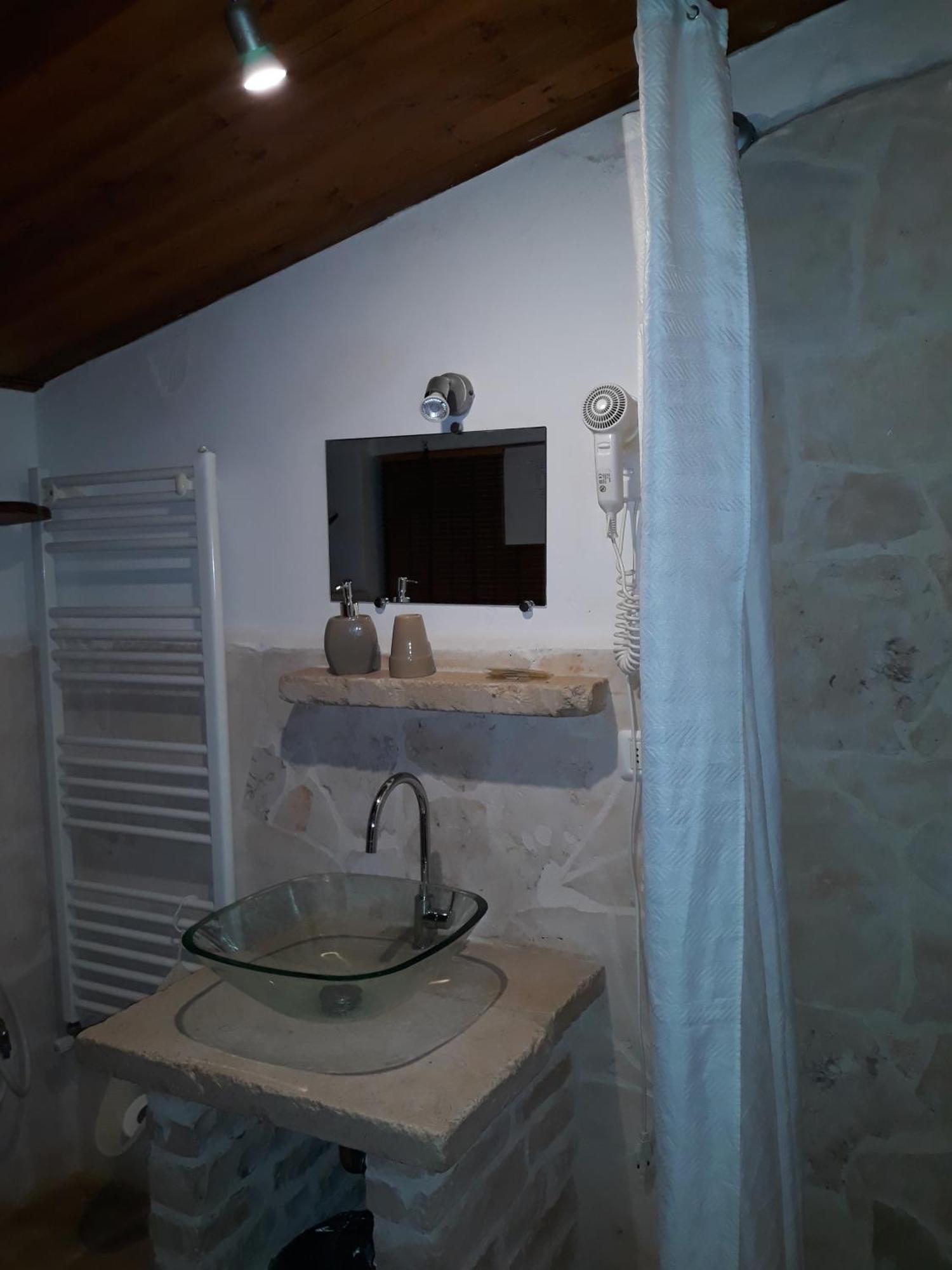 Fontana Vecchia B&B Кастеллана-Гротте Екстер'єр фото